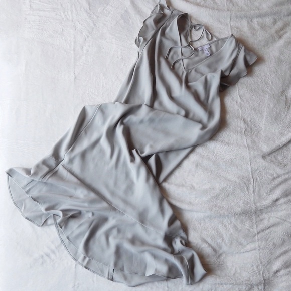 LEITH Flutter Sleeve Midi Dress - Picture 1 of 3